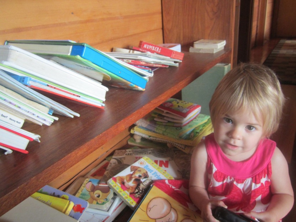 Laurel reading