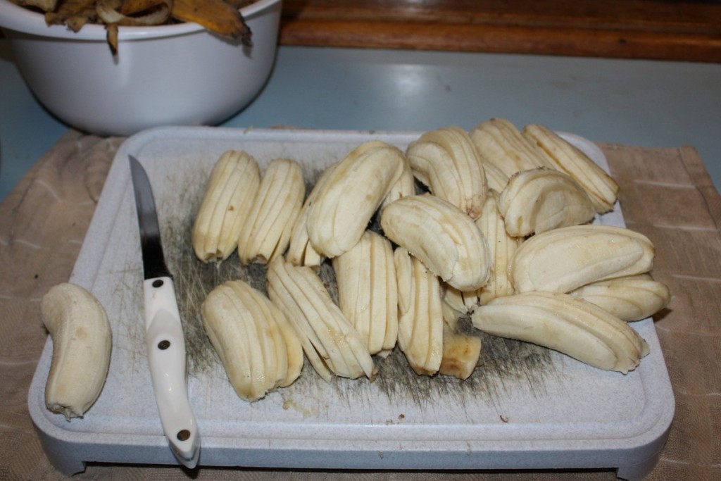 Slicing Bananas 2